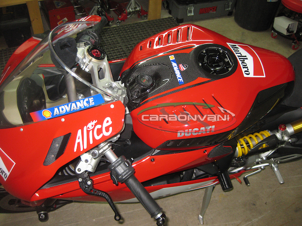 CARBONVANI - DUCATI PANIGALE 1299 / 1199 / 959 / 899 CARBON FIBER